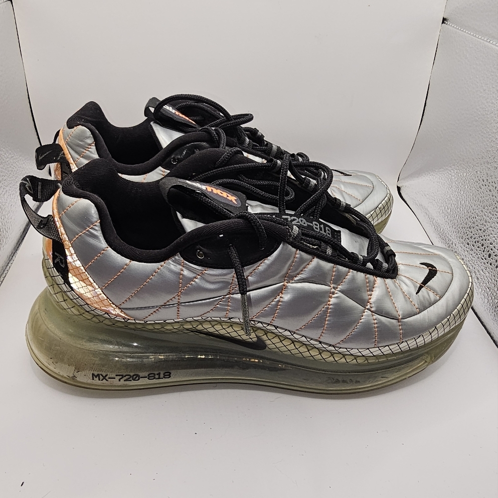Nike MX 720 818 - Metallic Silver Total Orange